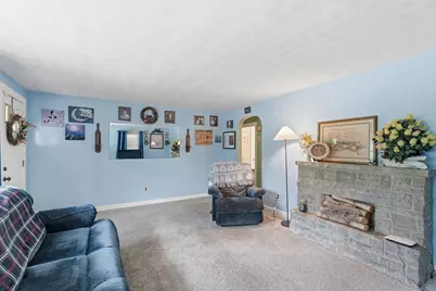 94 Causeway St, Fitchburg, MA 01420 - Photo 6