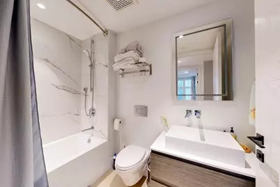 69 Walnut St #6, Brookline, MA 02445 - Photo 8
