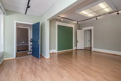 886 Main Street #2, Fitchburg, MA 01420 - Photo 4