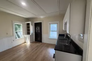 26-28 Devens St, Greenfield, MA 01301 - Photo 4