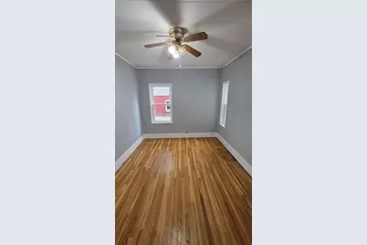 11 Shamrock St, Worcester, MA 01605 - Photo 16