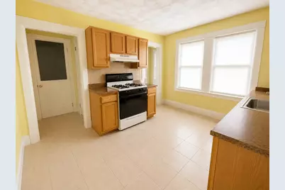 32 Century St #1, Medford, MA 02155 - Photo 8