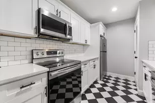10 Weston Ave, Quincy, MA 02170 - Photo 10