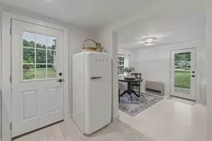 44 Oak Ave, Lunenburg, MA 01462 - Photo 12