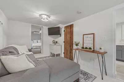 44 Oak Ave #44, Lunenburg, MA 01462 - Photo 2