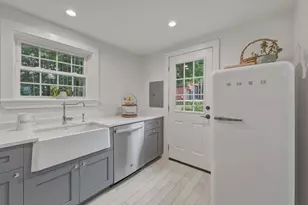 44 Oak Ave, Lunenburg, MA 01462 - Photo 10