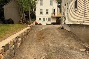 76 Lowell St, Peabody, MA 01960 - Photo 10