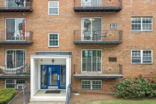 4 Robinwood Ave, Boston, MA 02130 - Photo 30