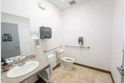 21 Bessom St, Lynn, MA 01902 - Photo 18