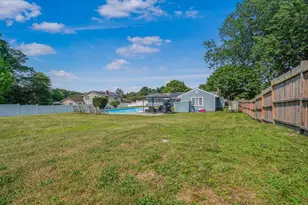 10 Topaz Ln, Dartmouth, MA 02747 - Photo 32