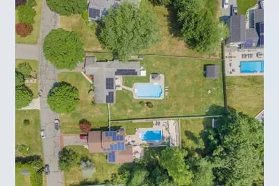 10 Topaz Ln, Dartmouth, MA 02747 - Photo 6