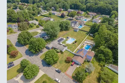 10 Topaz Ln, Dartmouth, MA 02747 - Photo 38