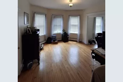 15 Broadway #1, Newton, MA 02460 - Photo 4