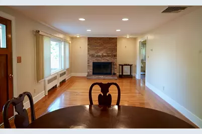 501 Riverside Ave #1, Somerset, MA 02725 - Photo 4