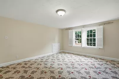 284 Village St, Medway, MA 02053 - Photo 16