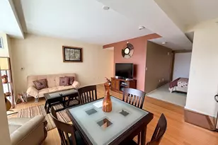 2 Earhart St, Cambridge, MA 02141 - Photo 4