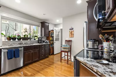 60 Durso Ave, Malden, MA 02148 - Photo 16