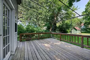 19 Finn St, Northampton, MA 01060 - Photo 8