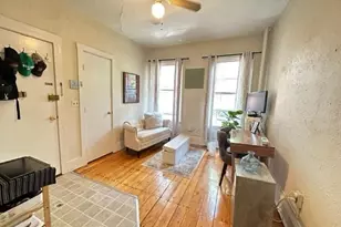 19 South Russell, Boston, MA 02114 - Photo 2