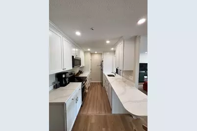 300 River St #11, Weymouth, MA 02191 - Photo 6