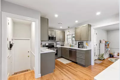 355 Pearse Rd, Swansea, MA 02777 - Photo 16