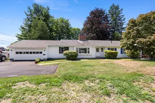 355 Pearse Rd, Swansea, MA 02777 - Photo 2