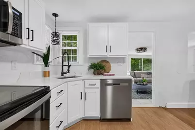 47 Southville Rd, Southborough, MA 01772 - Photo 6