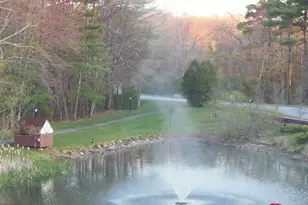 C4 Scotty Hollow Dr, Chelmsford, MA 01863 - Photo 2