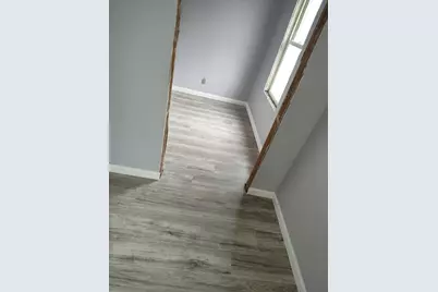 54 Marietta St, North Adams, MA 01247 - Photo 10