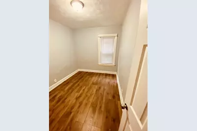 502 Fourth St #1E, Fall River, MA 02721 - Photo 8