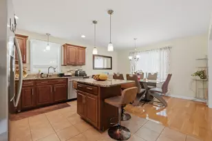 414 Bay St, Fall River, MA 02724 - Photo 8