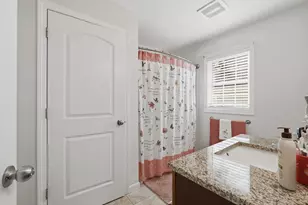 414 Bay St, Fall River, MA 02724 - Photo 24