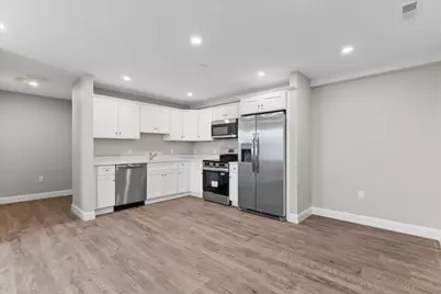204 Central Street #J, Avon, MA 02322 - Photo 4