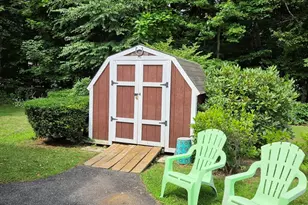 10 Clayton Dr, West Springfield, MA 01089 - Photo 18