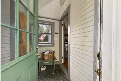 38 Summer St, Kingston, MA 02364 - Photo 4