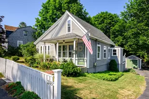 38 Summer St, Kingston, MA 02364 - Photo 1