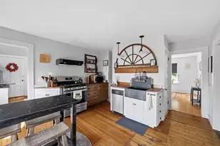 38 Summer St, Kingston, MA 02364 - Photo 6