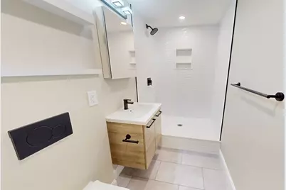 31-35 India St #304, Boston, MA 02110 - Photo 4