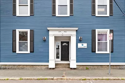7 Foster Street, Wakefield, MA 01880 - Photo 4