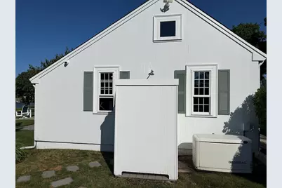 4 Onset Avenue, Wareham, MA 02532 - Photo 8