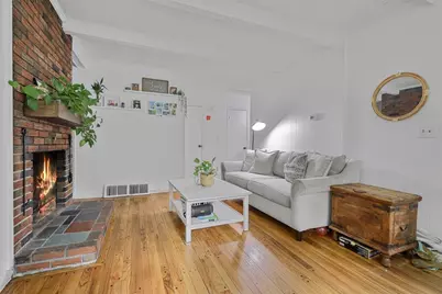 17 Pine St, Bellingham, MA 02019 - Photo 6