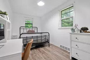 17 Pine St, Bellingham, MA 02019 - Photo 10