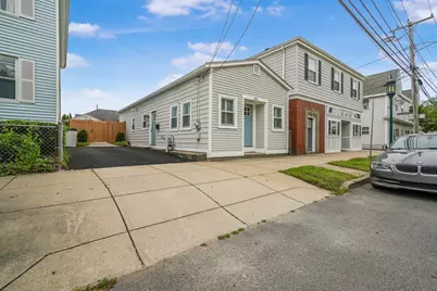 381 Wood St, Bristol, RI 02809 - Photo 2