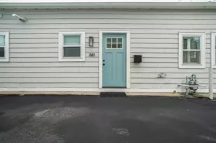 381 Wood St, Bristol, RI 02809 - Photo 4