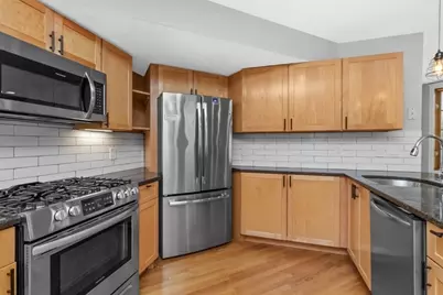 40 Baxter St #7, Boston, MA 02127 - Photo 6