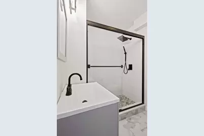40 Baxter St #7, Boston, MA 02127 - Photo 12