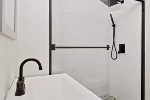 40 Baxter St, Boston, MA 02127 - Photo 12