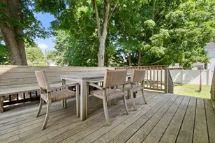13 Pleasant St, Hamilton, MA 01982 - Photo 32