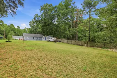 18 Fuller Ave, Lancaster, MA 01523 - Photo 32