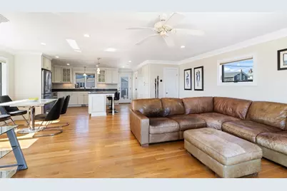 177 Seaconnet Blvd, Portsmouth, RI 02871 - Photo 12